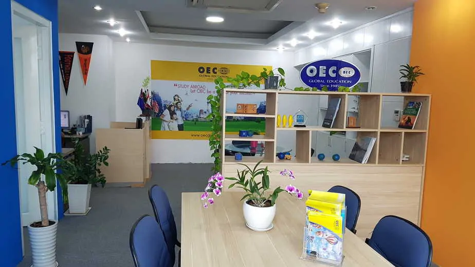 OEC Global Education Vietnam khai trương văn phòng mới tại Indochina Park Tower