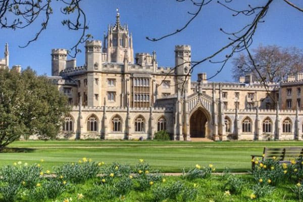 Học bổng Anh-St. Andrew’s College Cambridge lên đến 50% học phí