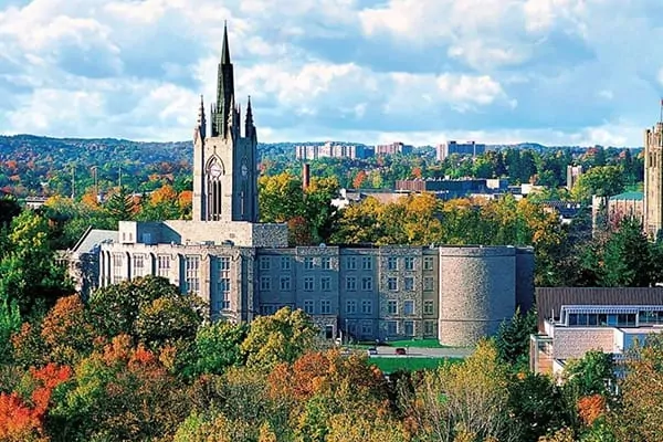 Điểm danh các trường đại học nổi tiếng ở Canada