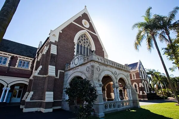 các trường trung học tốt nhất ở Úc - Brisbane Grammar